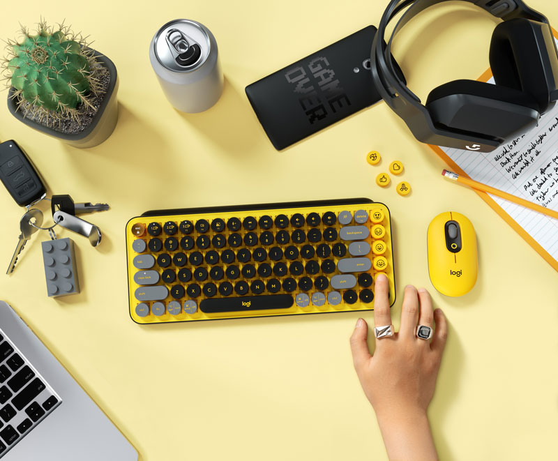 logitech-1.jpg