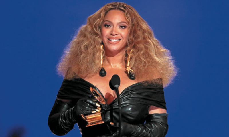 p-dergi-beyonce.jpg
