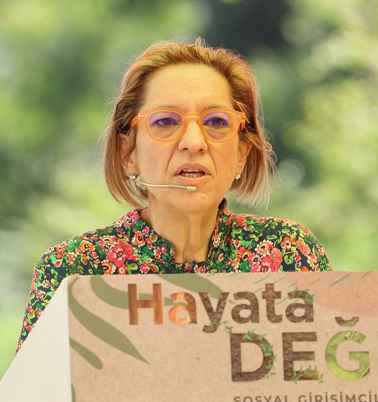 zeynep-bodur.jpg