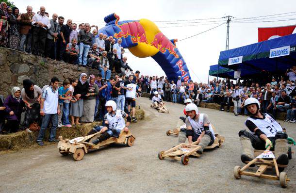 Red Bull Formulaz Start