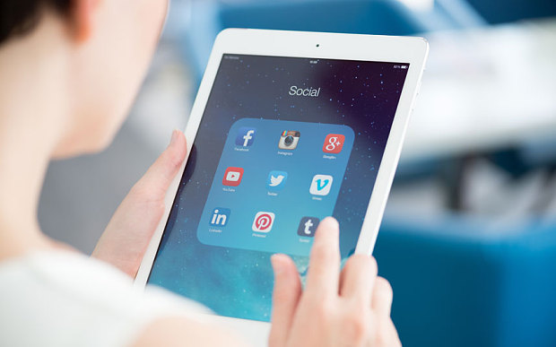 Social-media-SHUTT_3577143b